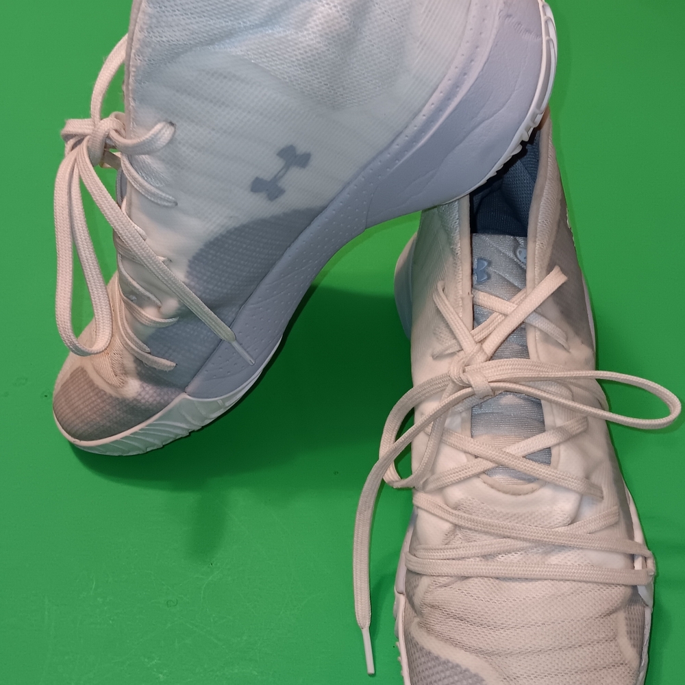 Under Armour Spawn Mid Basketball Shoes( 3021262-102)Preowned White/Gray Men's 9
